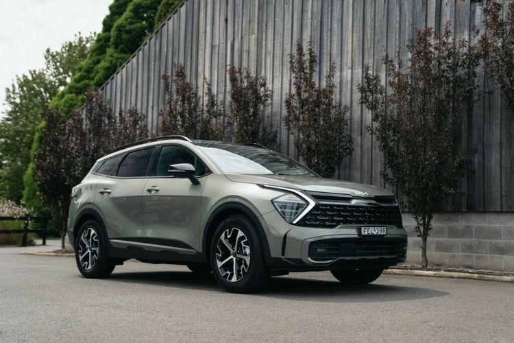 Kia Sportage HEV 2024 ra mắt: Mạnh 227 mã lực, giá quy đổi 730 triệu VNĐ